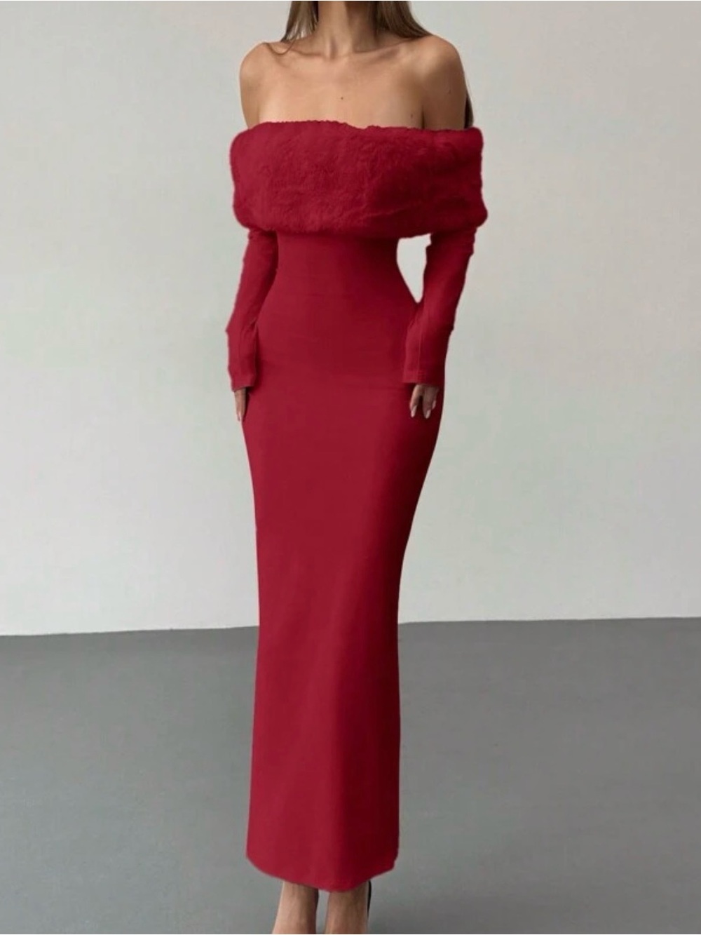 Off-Shoulder Red Fitted Maxi Dress